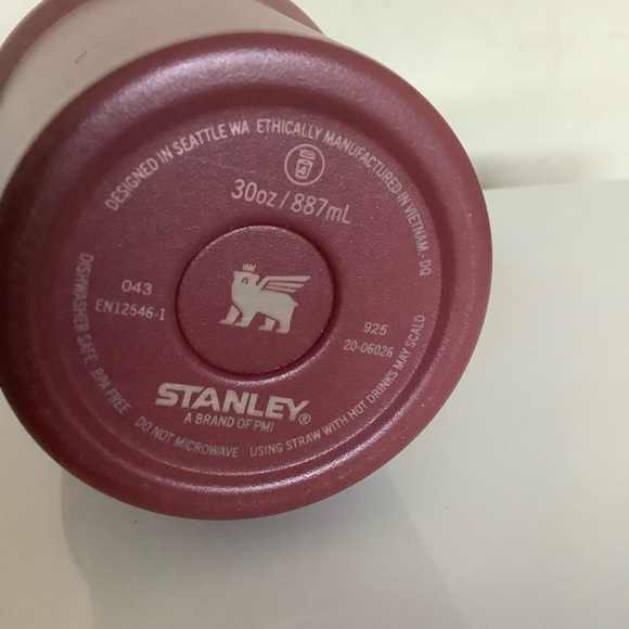 Stanley 30oz Quencher H2.0 Tumbler - Picture 5 of 7